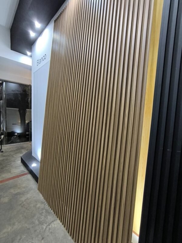 Wall panel Interior - Image 2