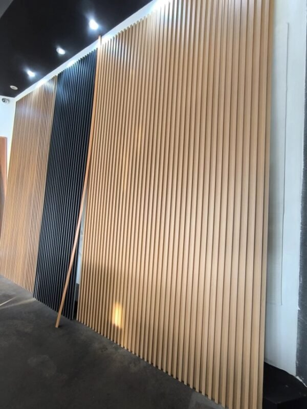 Wall panel Interior - Image 3
