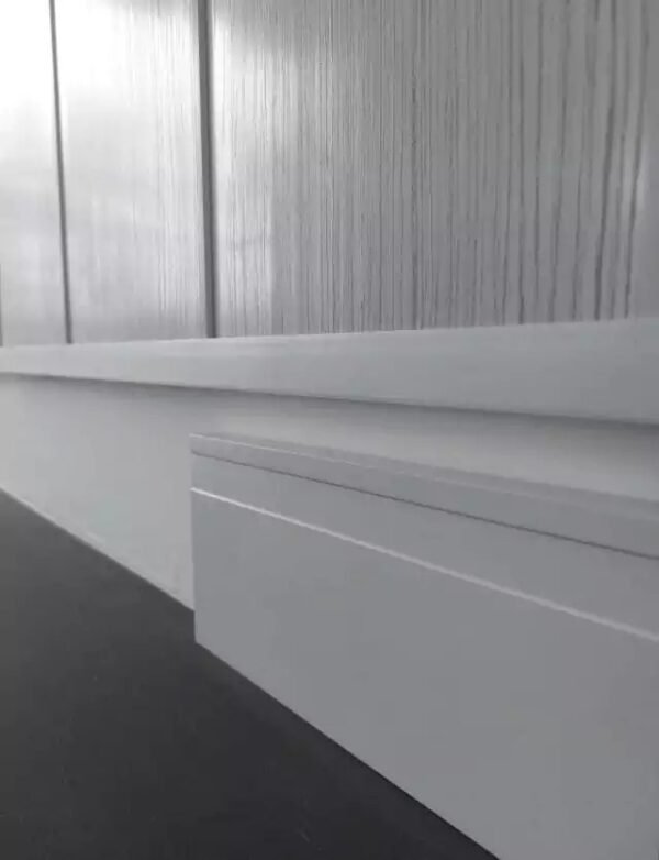 Zocalo PVC blanco - Image 4
