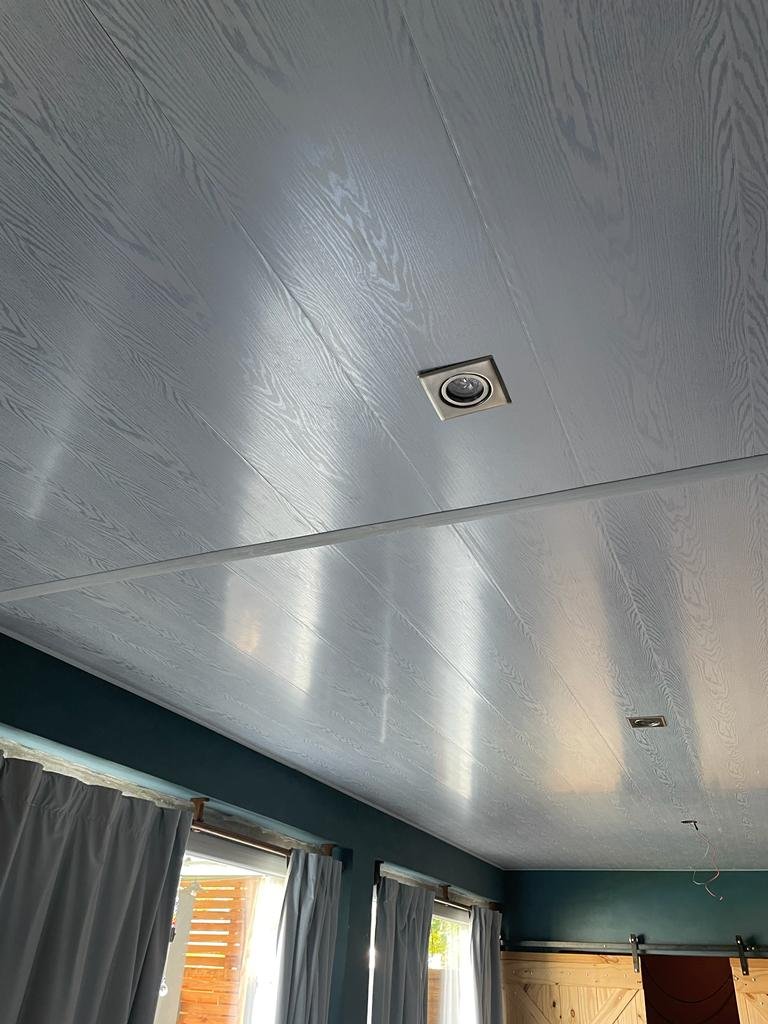 Tablas PVC Color Gris perlado  - 25 cm x 8 mm - Image 5